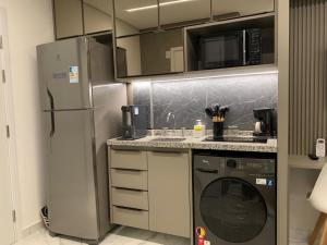 Ap Moema prox Ibirapuera AC Metro