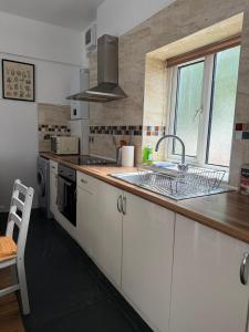 Bright 1 bedroom apartment in central london