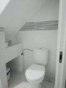 Airbhouse prívate rooms & Triana