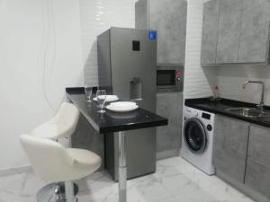 Airbhouse prívate rooms & Triana