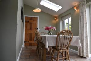 4 bedroom cottage with large garden in Ceredigion Mid Wales