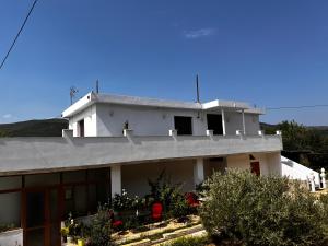 Village house in Polican