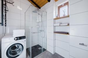 Large luxury Cabin On The Golden Circle Next To Kerið The Crater.