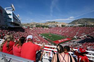 2BR Downtown SLC Hot Tub Free Parking