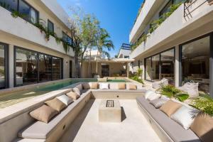 Casa Zula - Premium 6BR Villa with Pool Pool Table & Concierge Service