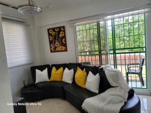 Apartamento dos dormitorios en la zona colonial