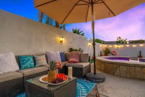 Desert Fun 4BR Retreat Pool & Gameroom 2