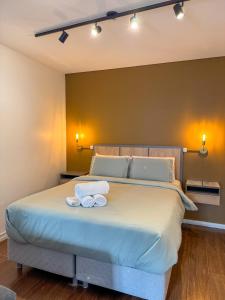 Foster Studio - Hollywood