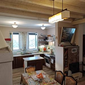 Self-catering new villa,Sumadija, village Grivac