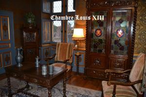 B&B / Chambres d'hotes Chateau de Peufeilhoux : photos des chambres