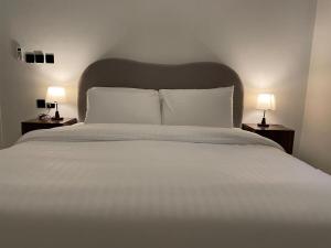 SARA 6 Elegant 1-BR Suite Prime Location