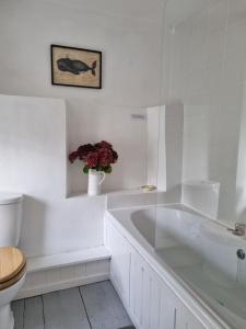 Roses Cottage, Bucks Mills