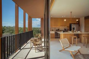 Aldea Zama Luxury Penthouse - Private Rooftop Pool & Parking