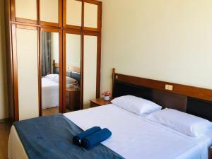 A pé para o mar, piscina e o melhor custo benefício no Leme