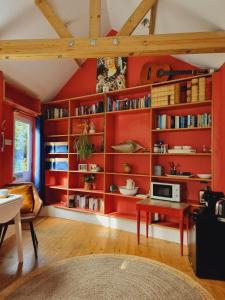 Rose's Studio, Bucks Mills - Ubytování bez kategorie ve městě Bideford