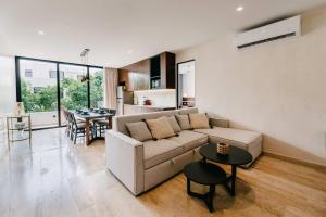 Luxury Penthouse Private Rooftop Pool Concierge