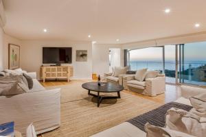 Idlehour - Panoramic Retreat by Yallingup Beach
