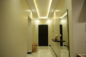 SARA 1 Luxe Royal Suite 1-BR Prime Location