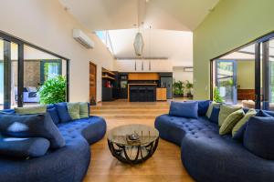 Black Pool Situé à SANUR 4BR