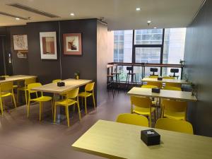 Asia Hyatt Hotel Chongqing Jiefangbei Hongyadong Branch