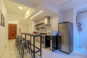 A poucos passos da Praia de Ipanema & Arpoador