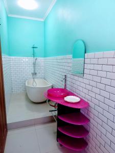 Bali Dream Beach House - Family Friendly Villa in the Heart of Sanur Beach, Cafes, Market & Shopping