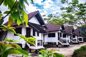 Hometown of Dragon Hotel - Ubytování bez kategorie ve městě Vang Vieng