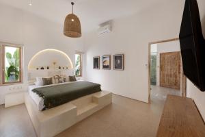 Azul Villa 3 - Stylish 2BR Villa