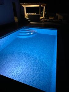 Mediterranean 5 rooms house with pool