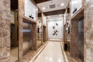 Smile Home - D El Dorado Lake View Luxury Apartment