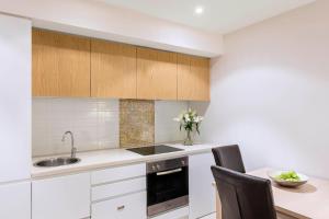 iStay Precinct Adelaide