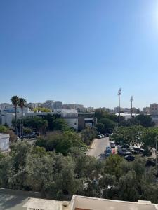 Sunny Stay in Portimão, Walk to Marina, Beach and Nightlife