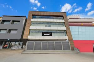 Super Townhouse OAK Owaisi Hospital Mailardevpally Formerly Tolkanti Arc