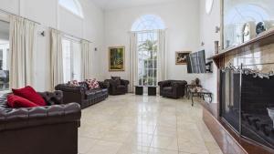 Marble Sands Beachside Stay at Rye