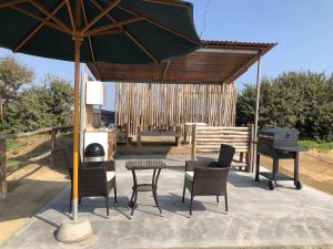 Casa de Campo La Martina con piscina y parrilla