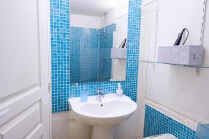 Accommodation with terrace and pool Sainte-Maxime