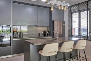 Villa Botanica Modern Loft 2