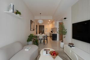 Penthouse floor 2Br View Bitexco Bui Vien 200m