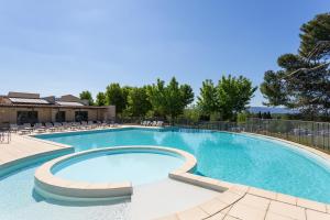 Appart'hotels Madame Vacances Residence Provence Country Club : photos des chambres