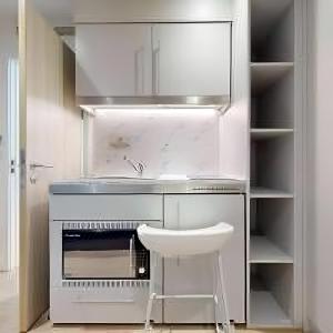 Stylish Silver Studio at Paddington Citi View