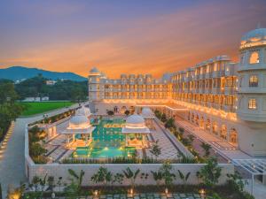 Wyndham Grand Udaipur Fateh Sagar Lake - Pure Vegetarian Resort