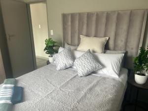 Two Cosy Bedroom Apartment