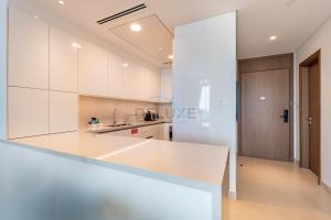 Spacious 3BR Living, Walking Distance to Dubai Water Canal and Park, Near Safa Park Marine Transport Station, Canal Front 9B, Al Wasl by Deluxe Holiday Homes