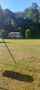 Trekkershut op camping Westenenk