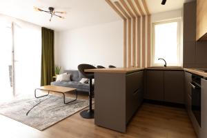 Nest Inn Emerald Apartment