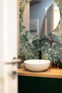 Nest Inn Emerald Apartment