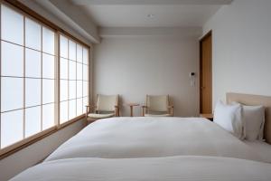 Nazuna Kyoto Nishi Honganji