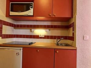 Studio-cabine 4 pers, sud, proche pistes et commerces - FR-1-455-27