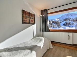 Appartement rénové 34 pièces, grand balcon, 8 personnes, accès pistes - FR-1-455-75