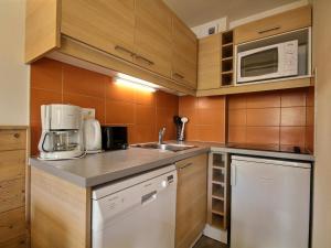 Studio-cabine 4 pers, balcon ensoleillé, proche pistes - FR-1-455-200